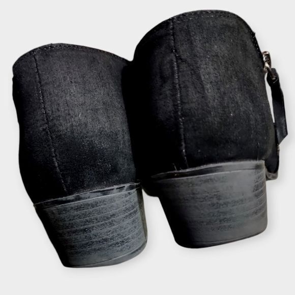 ESPRIT Troy Black Faux Suede Ankle Boots W/ Silvertone Side Zip 8.5 - Picture 5 of 10